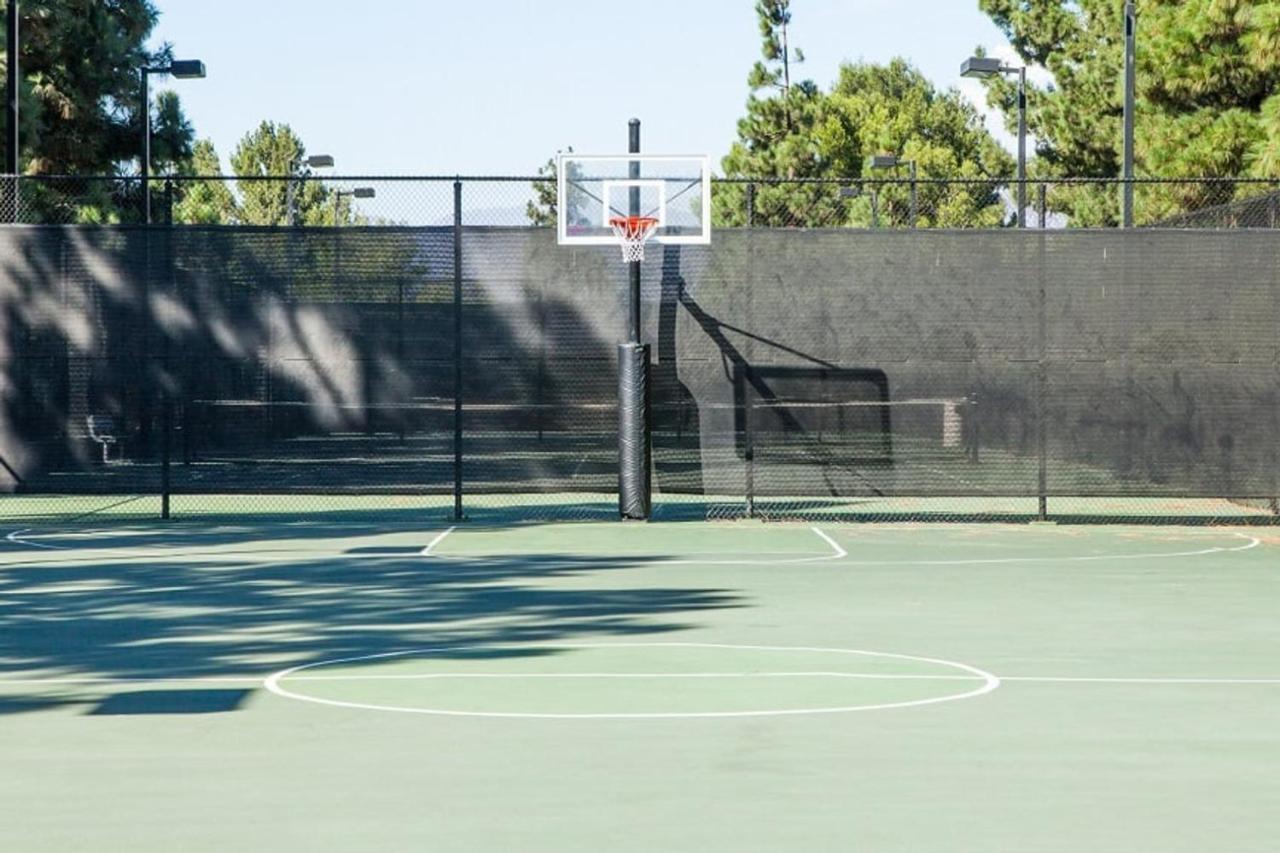 Burbank 1br W Wd Pool Gym Nr Wf Tj Lax-720