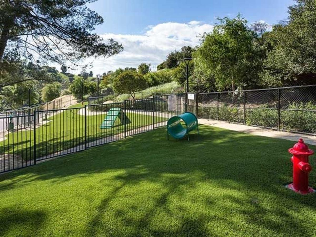 Burbank 1br W Wd Pool Gym Nr Wf Tj Lax-720 * Los Angeles